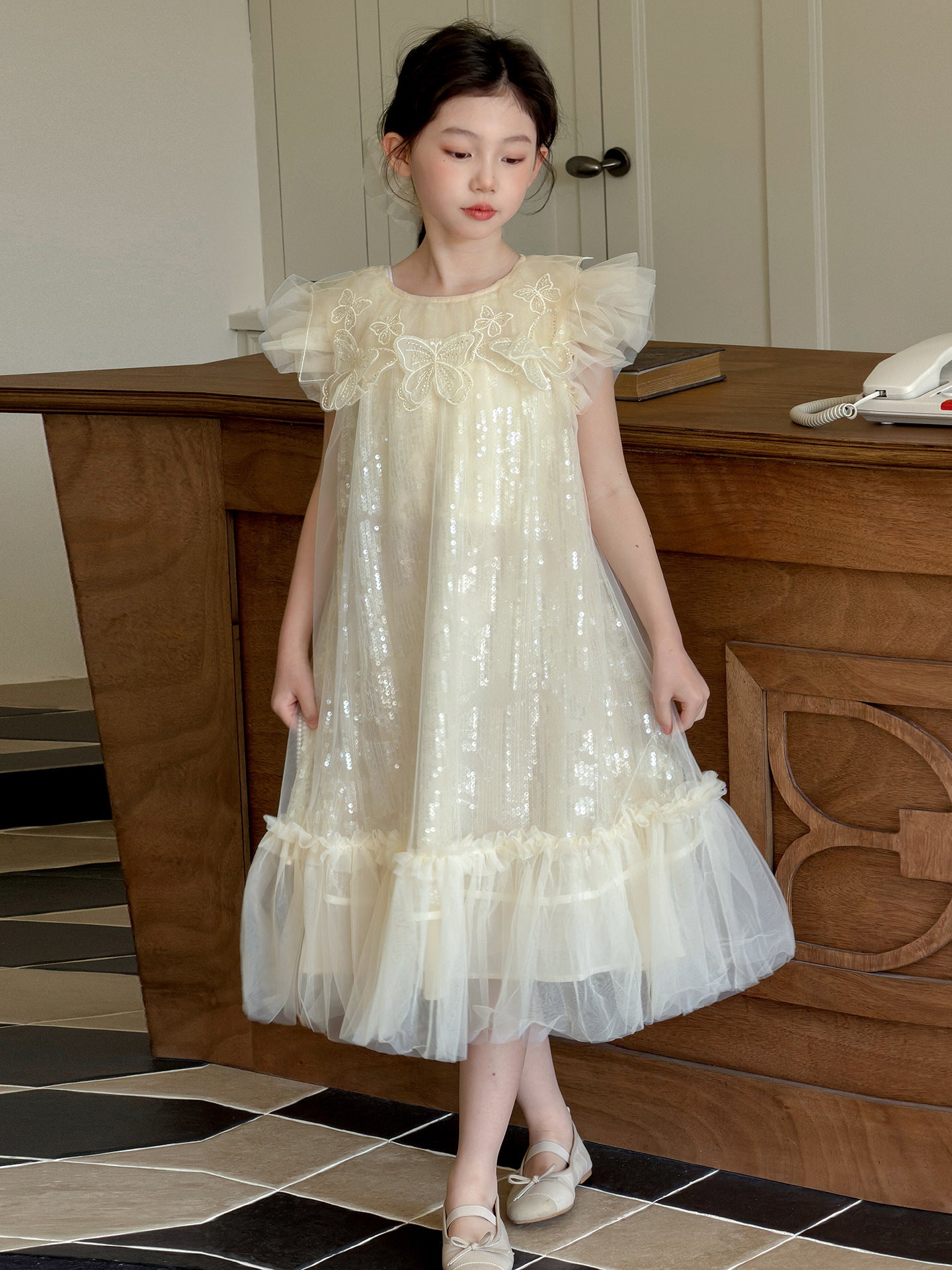 Embroidered Butterfly Sequined Princess Junior High School Mesh Children's Dress