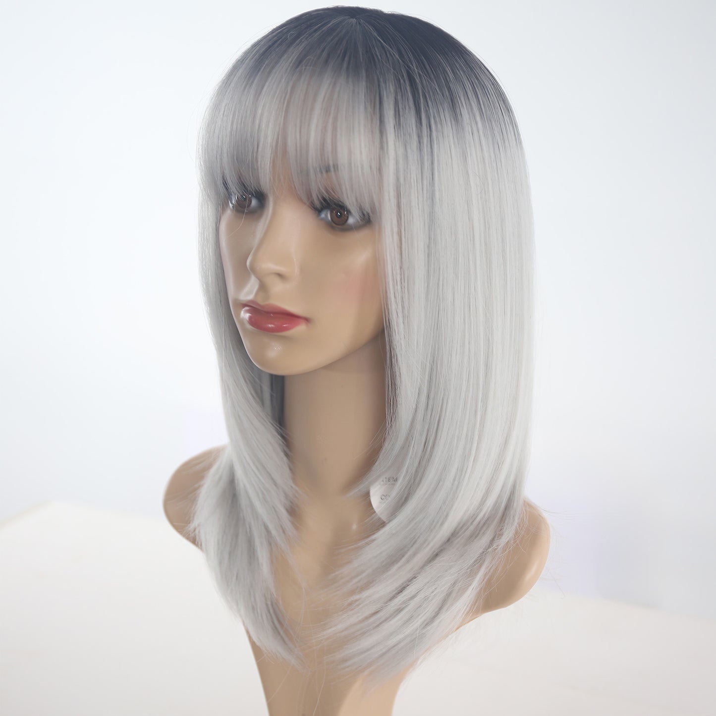 Women's Gradient Gray Mid-length Bangs Fiber High-level Wig Short Straight Hair