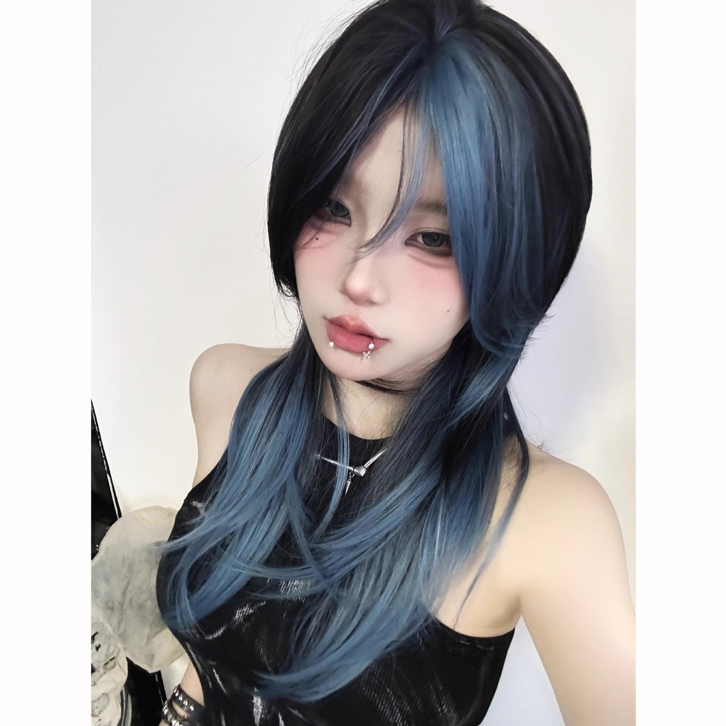 Women's Gradient Dark Blue Bangs Female Wolf Tail Layered Hair Natural Long Straight Wig