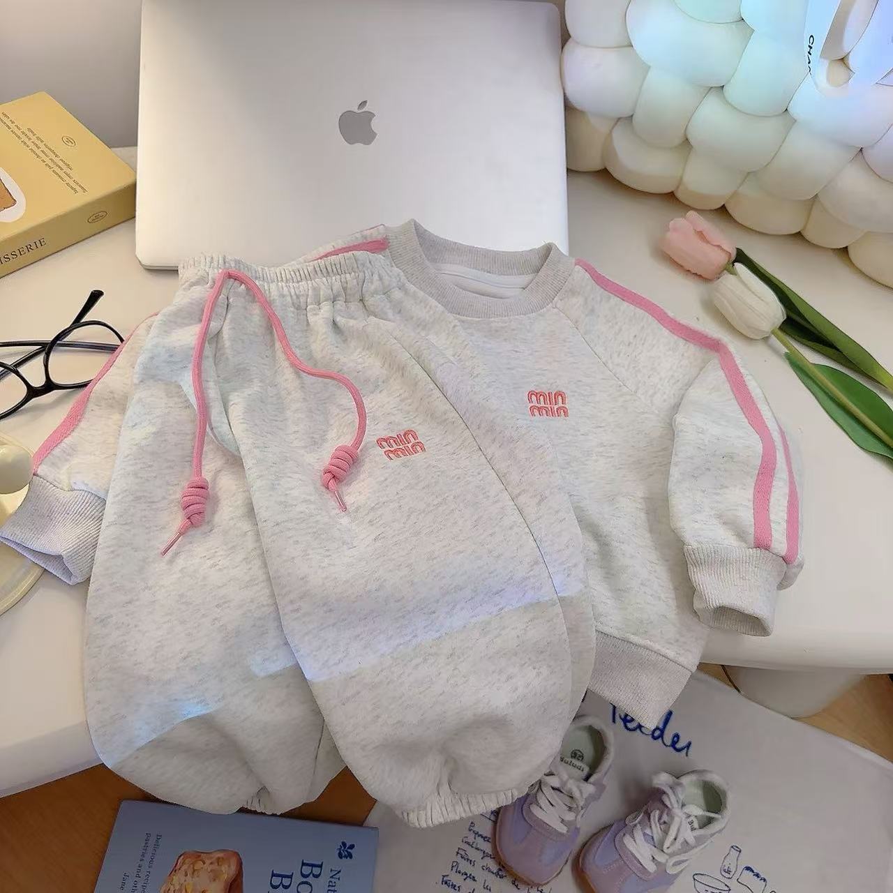 Children's Clothing Fashionable Sweater Older Sports Children's Suit